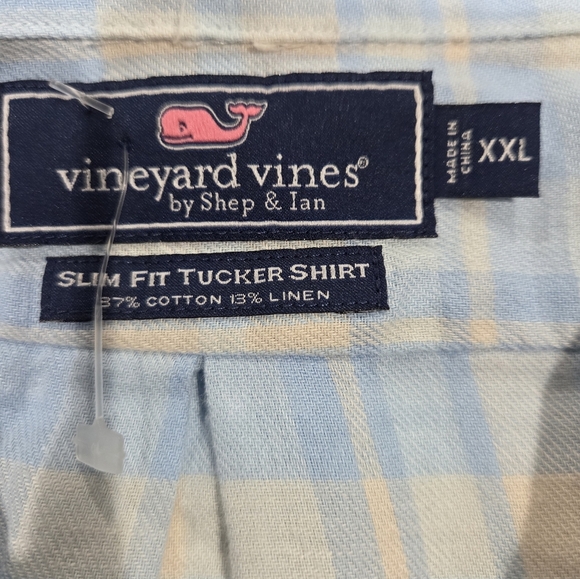 Vineyard Vines Men's Light Blue and Cream Plaid Shirt - Picture 2 of 11